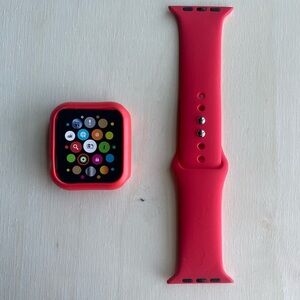 M/L Red Silicone Apple Watch Band and Protector Case
